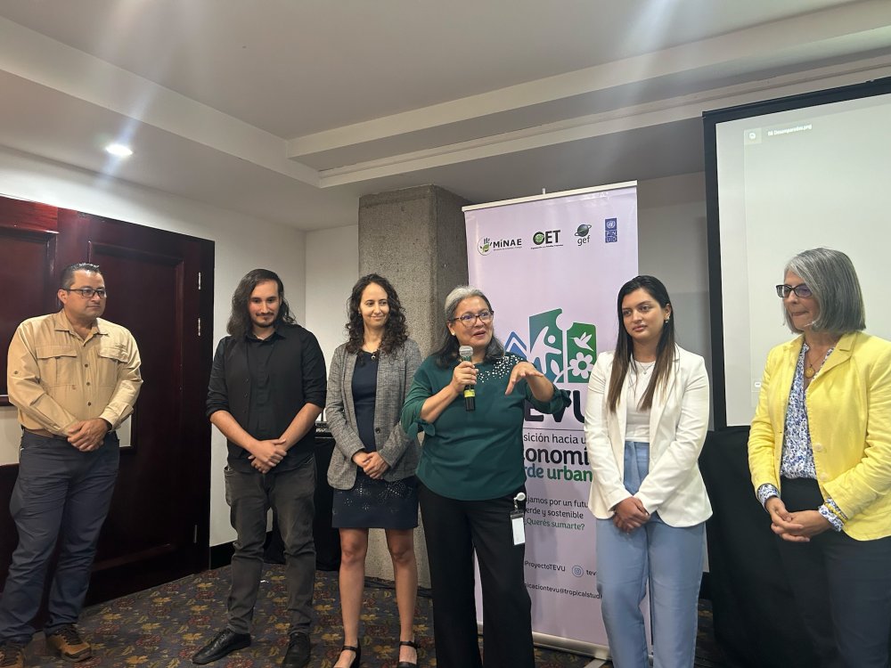 Equipo humano de TEVU